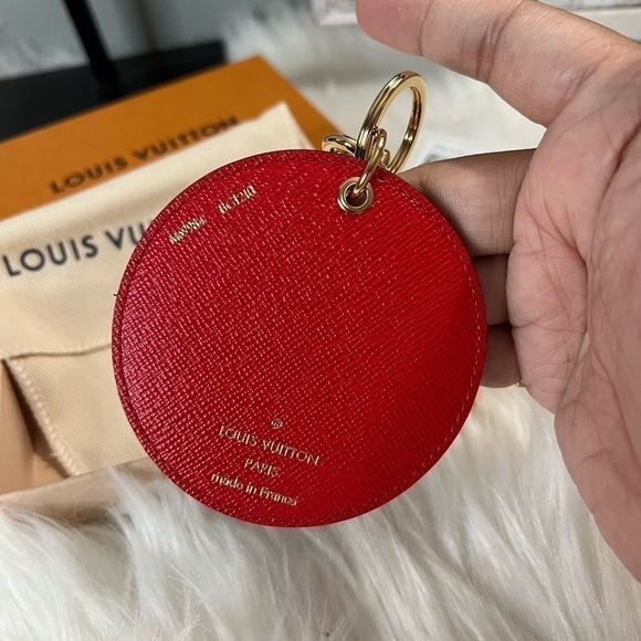 Louis VUITTON M69984 Vivienne Monogram Porte Cles-Illustre Bag Charm Key Holder - Picture 6 of 16